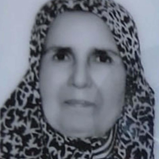 Çöp kamyonunun altında kalan kadın öldü; kaza kamerada