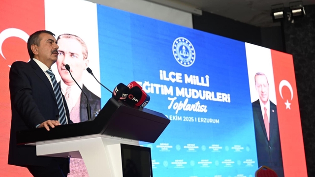 Tekin: Nerede olursa olsun zulüm altında inleyen bir insan varsa hep yanında olduk (2)
