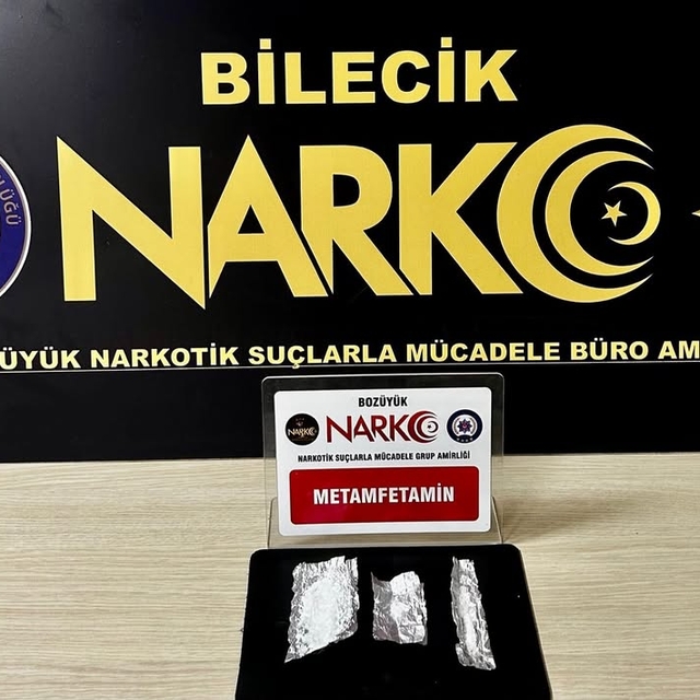 Bilecik'te üzerinde uyuşturucu bulunan kişi gözaltına alındı