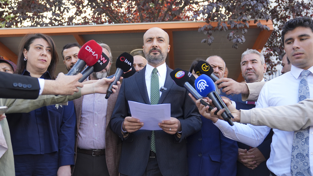 Ankara'daki su kesintileri için Büyükşehir Belediyesine tepki