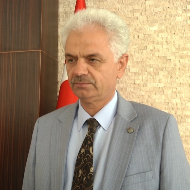 Bucak'ta 130 öğrenciye eğitim desteği verildi