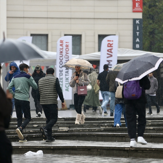 Bursa'da sağanak etkili oluyor
