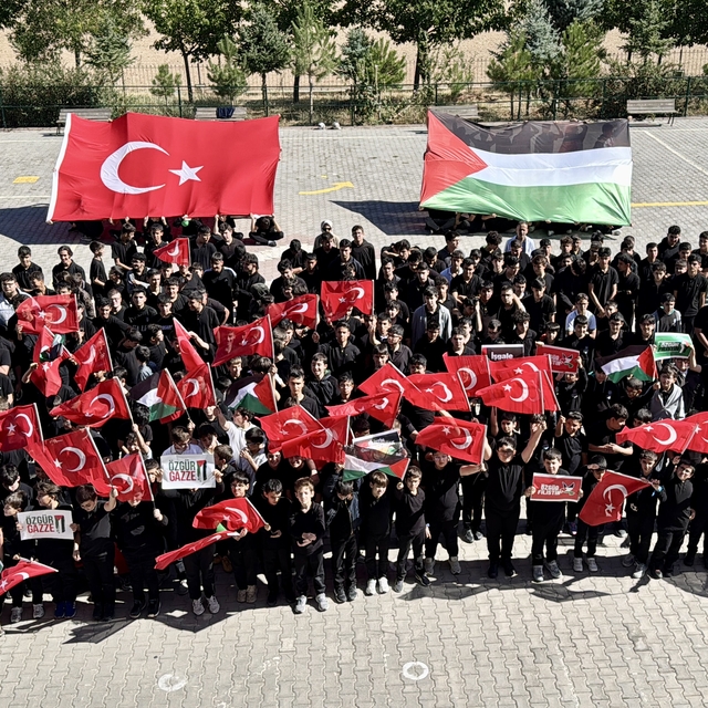 Kırşehir ve Kayseri'deki okullarda "Filistin Farkındalık Etkinlikleri" düze...