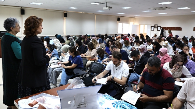 ERÜ Hastaneleri'nde anne sütü ve tamamlayıcı beslenme eğitimi düzenlendi