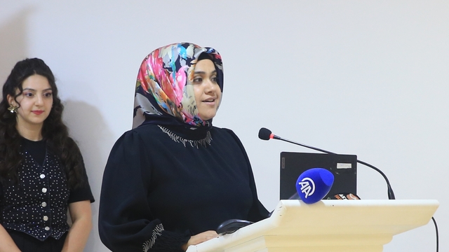 Kahramanmaraş'ta "geçici koruyucu aile" olmaya hak kazanan 8 aileyle protokol imzalandı