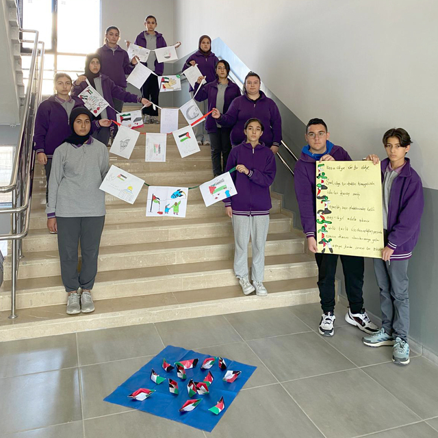 Kars'ta öğrenciler Küresel Sumud Filosu'na destek için buluştu