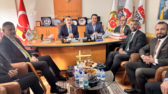Milli Eğitim Bakanı Tekin'den Doğu Anadolu Gazeteciler Cemiyeti'ne ziyaret