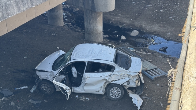 Kahramanmaraş'ta tır ile otomobilin çarpıştığı kazada 1 kişi yaralandı