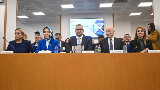 TCMB Başkanı Karahan, TBMM Plan ve Bütçe Komisyonu'nda sunum yaptı: