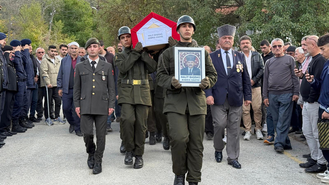 Karabük'te vefat eden Kıbrıs gazisi son yolculuğuna uğurlandı