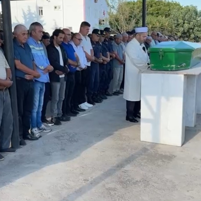 Tarım işçilerini taşıyan minibüs şarampole yuvarlandı: 4 ölü, 14 yaralı (3)