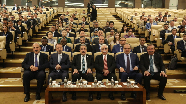 AYM Başkanı Özkaya, 13. Uluslararası Yaz Okulu Programı'nda konuştu: