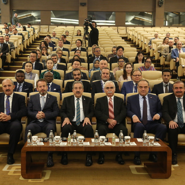 AYM Başkanı Özkaya, 13. Uluslararası Yaz Okulu Programı'nda konuştu: