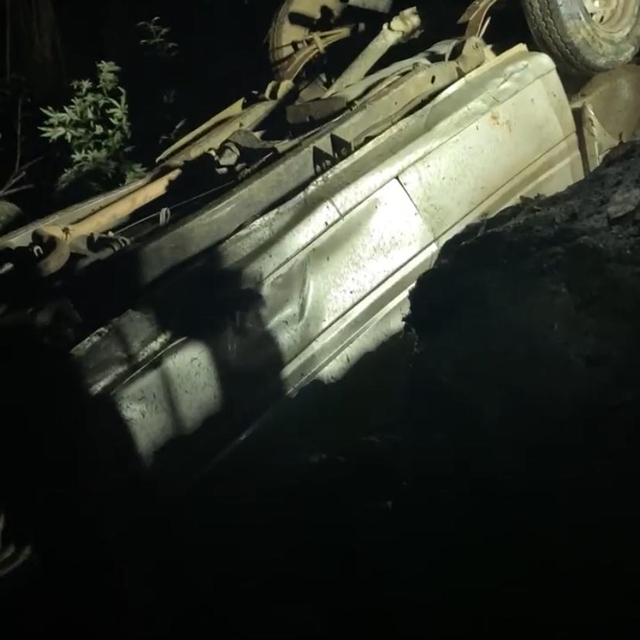 Antalya'da uçuruma yuvarlanan otomobildeki 1 kişi öldü, 1 kişi yaralandı