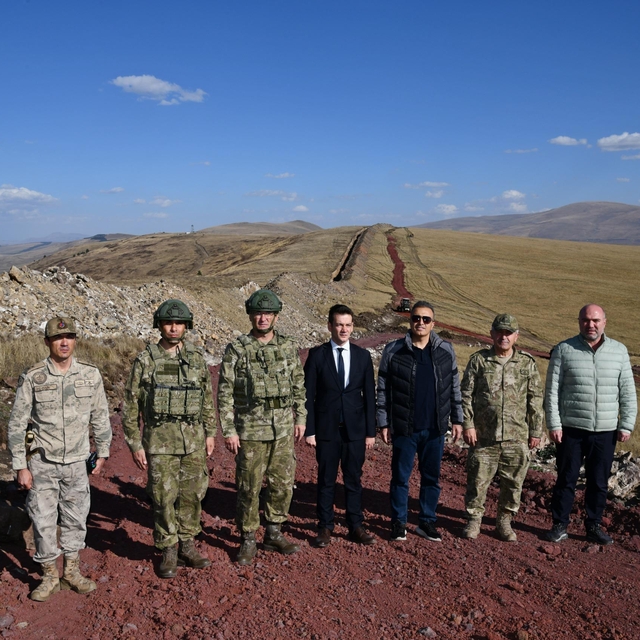 Ardahan Valisi Çiçek, Gürcistan sınır hattındaki güvenlik çalışmalarını inc...