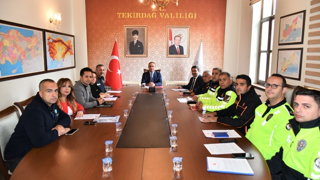Tekirdağ'da karayolları trafik güvenliği toplantısı yapıldı