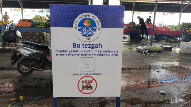 Müşteriye kötü muamelede bulunan pazarcıya 'tezgah kapatma' cezası