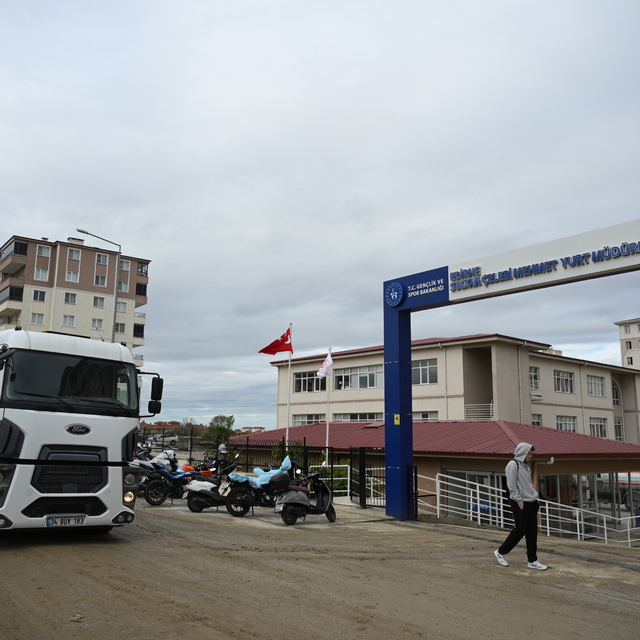 Edirne'de su kesintileri toplu yaşam alanlarını daha fazla etkiliyor