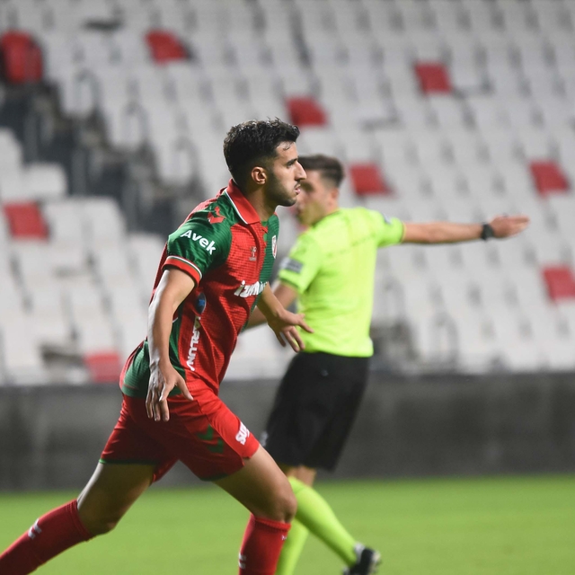 Karşıyaka'da Onur yetişmiyor