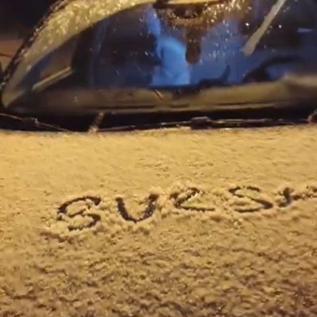 Uludağ'a kar yağdı