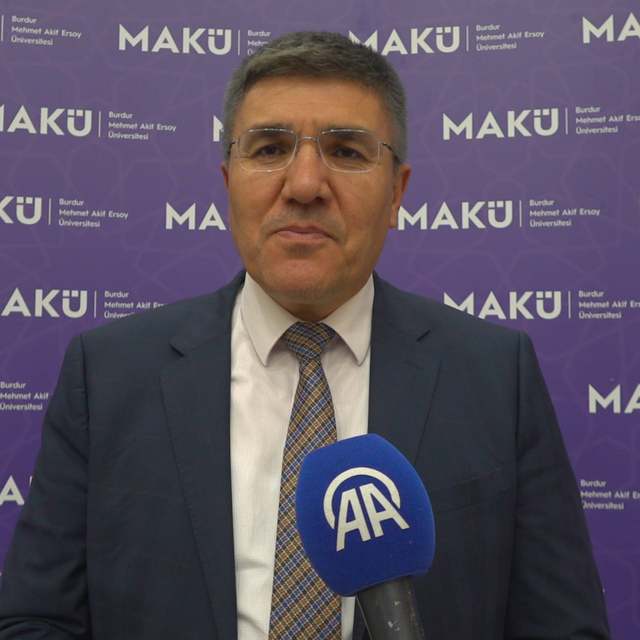 Burdur'daki festivalde hayvancılık ve tarım teknolojileriyle ilgili yeni pr...