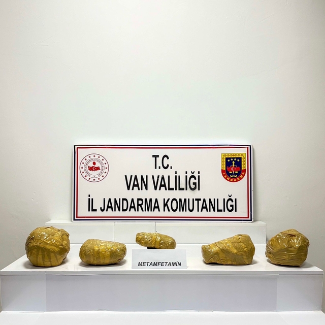 Van'da 21 kilo metamfetamin ele geçirildi