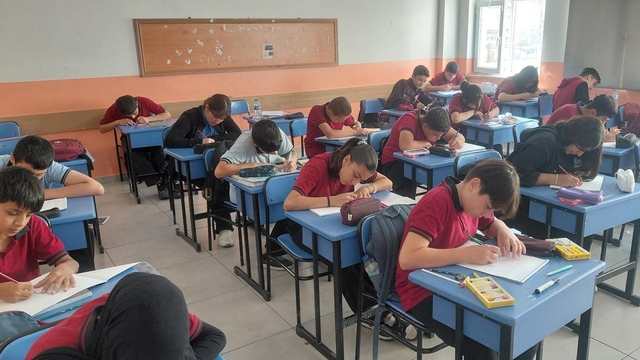 Turhal Atatürk Ortaokulunda Filistin ve Gazze temalı etkinlik