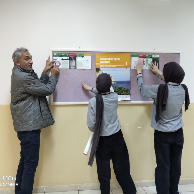 Yeşilay'dan Asarcık'ta tütün bağımlılığı farkındalık etkinliği düzenlendi