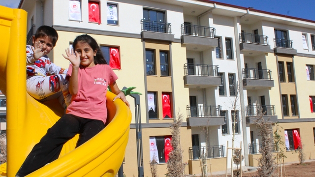 Malatya'da 1130 depremzede daha yuvasına kavuştu