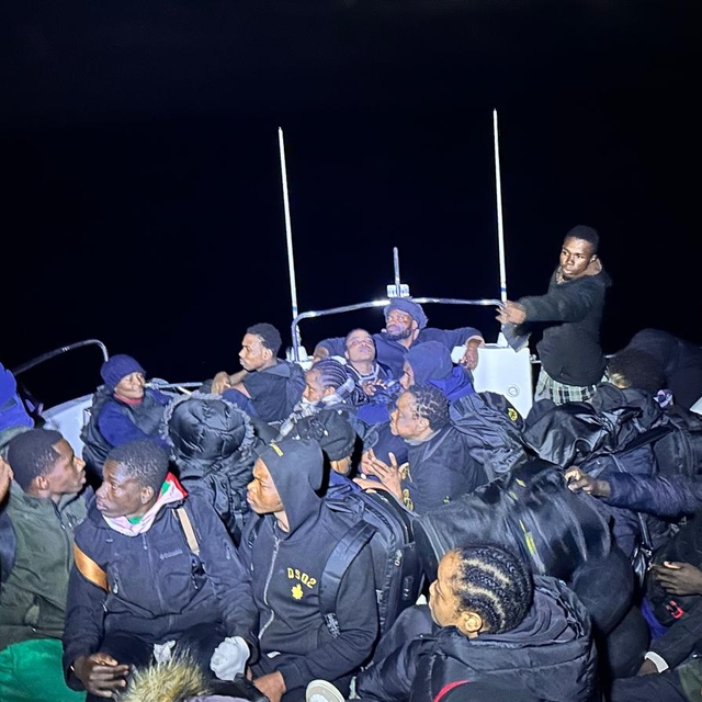 Fethiye açıklarında 46 düzensiz göçmen yakalandı