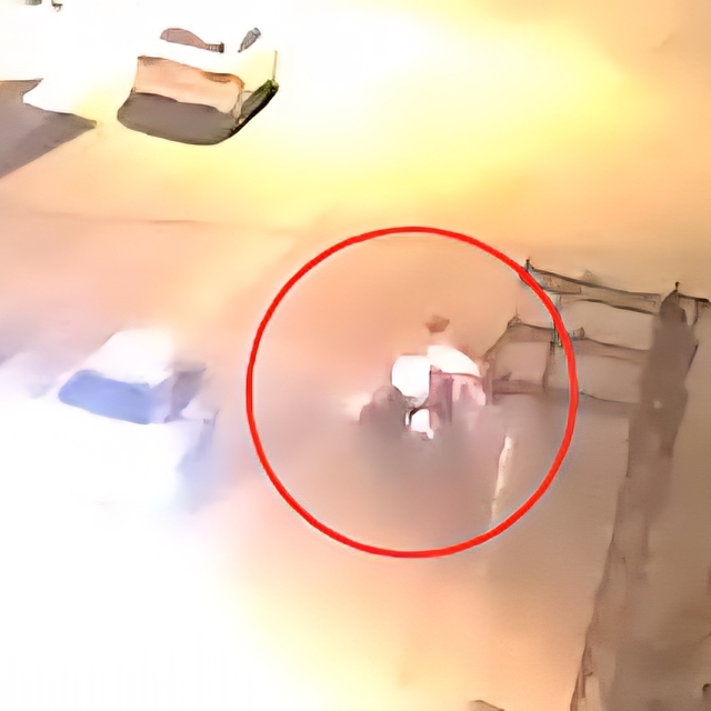 İki motosikletin kafa kafaya çarpıştığı kaza kamerada: 2 yaralı