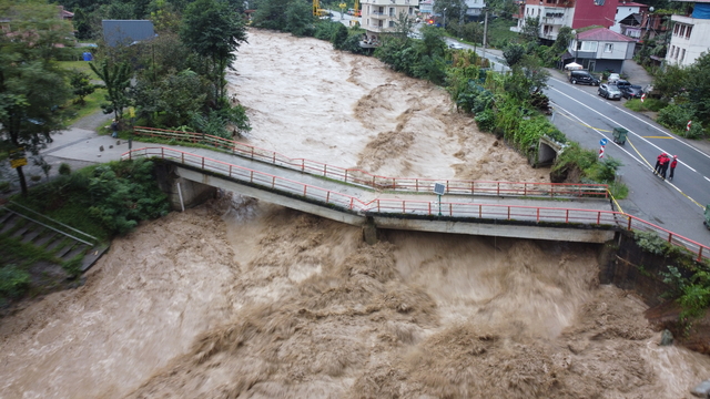 Rize'deki sel afetinde 1,2 milyarlık bilanço
