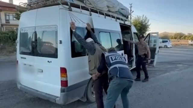 22 yıldır aranan firari, Kayseri'de başkasına ait kimlikle yakalandı