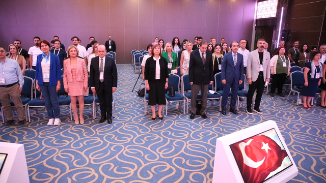 Diyarbakır'da Dermatoloji Kongresi başladı