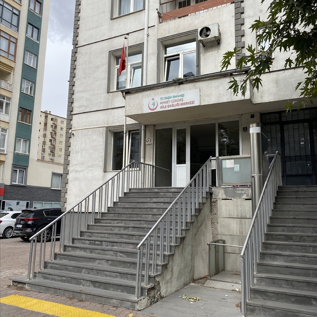 Kayseri'de aile sağlığı merkezindeki sıra kavgasında 3 kişi yaralandı