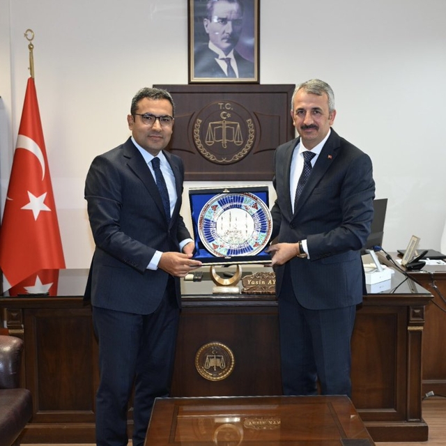 Edirne Valisi Sezer'den Ayna'ya ziyaret