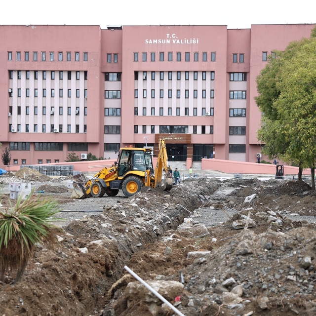 Samsun'da Valilik Meydanı yıl sonuna kadar tamamlanacak