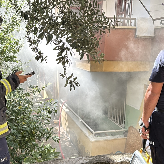 Alanya'da evde çıkan yangın hasara neden oldu