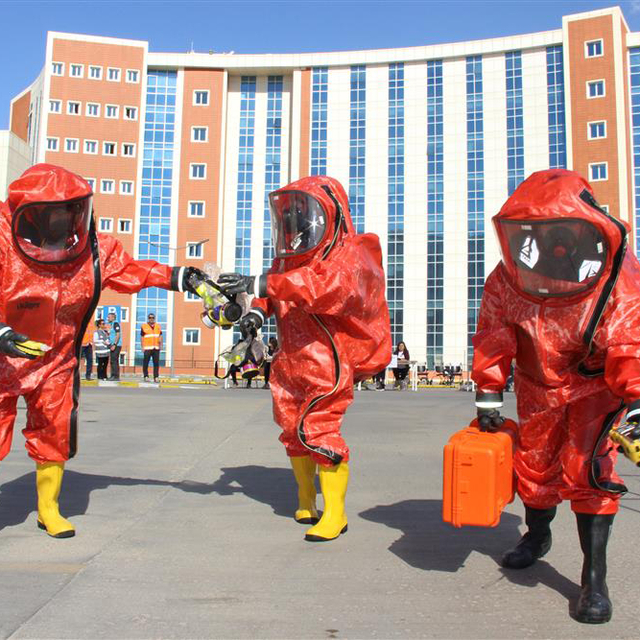 Sivas Numune Hastanesinde deprem ve yangın tatbikatı düzenlendi