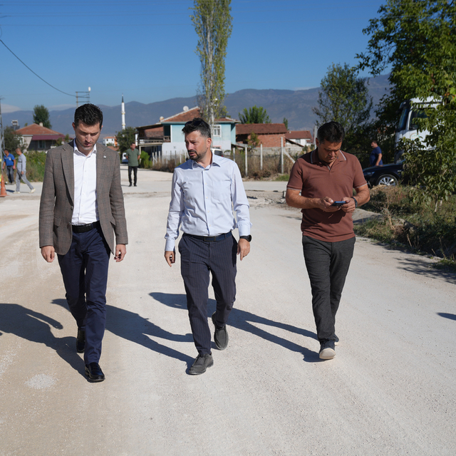 Erbaa Belediyesi eski Tokat yolunda asfalt çalışmalarına başladı