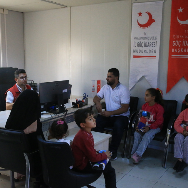 Türkiye'deki Suriyelilerin ülkelerine gönüllü geri dönüşleri sürüyor