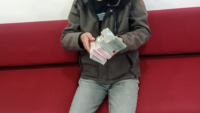 Eskişehir'de bir kişinin telefonla dolandırılmasını polis önledi