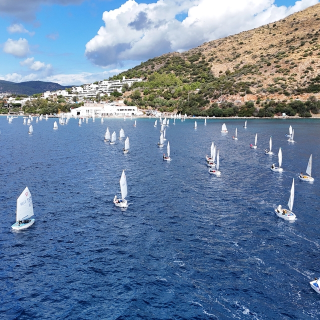 Bodrum Ticaret Odası 13. Bodrum Uluslararası Optimist Yarışları başladı