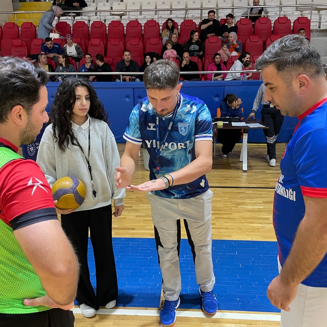 Salıpazarı'nda Cumhuriyet Bayramı Voleybol Turnuvası düzenlendi