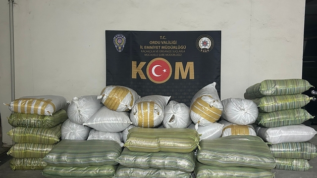 Ordu'da kaçakçılık operasyonunda 1 tonun üzerinde tütün ele geçirildi