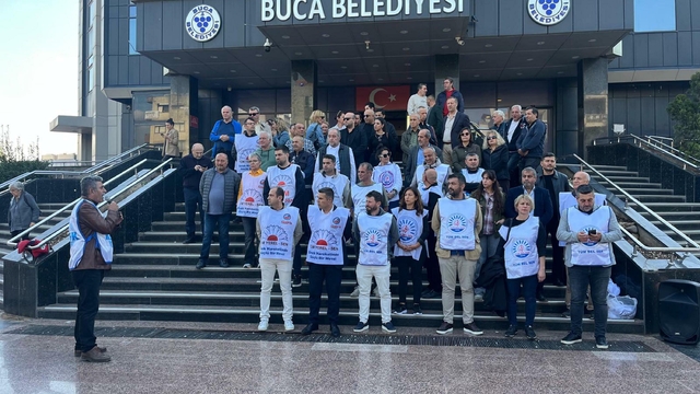 Buca Belediyesi'nde memurlar yeniden eylemde