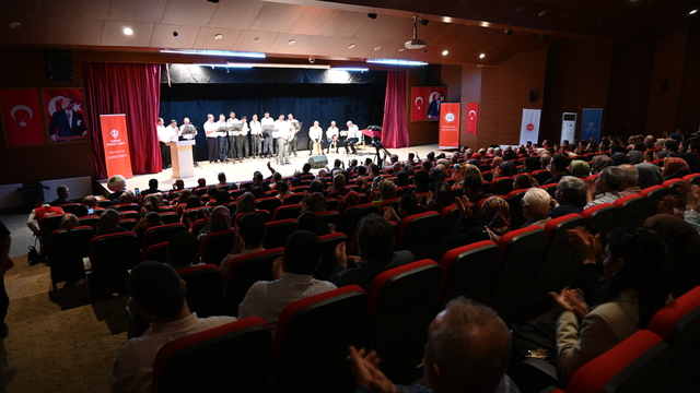 Osmaniye'de imamlar konser verdi