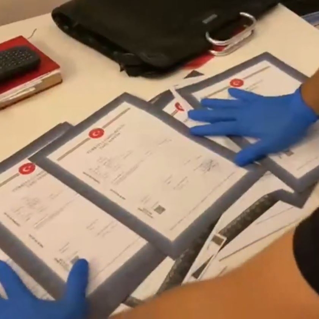 Adana'da 80 milyon TL'lik Hazine arazisi dolandırıcılığı operasyonu; 5 tutu...