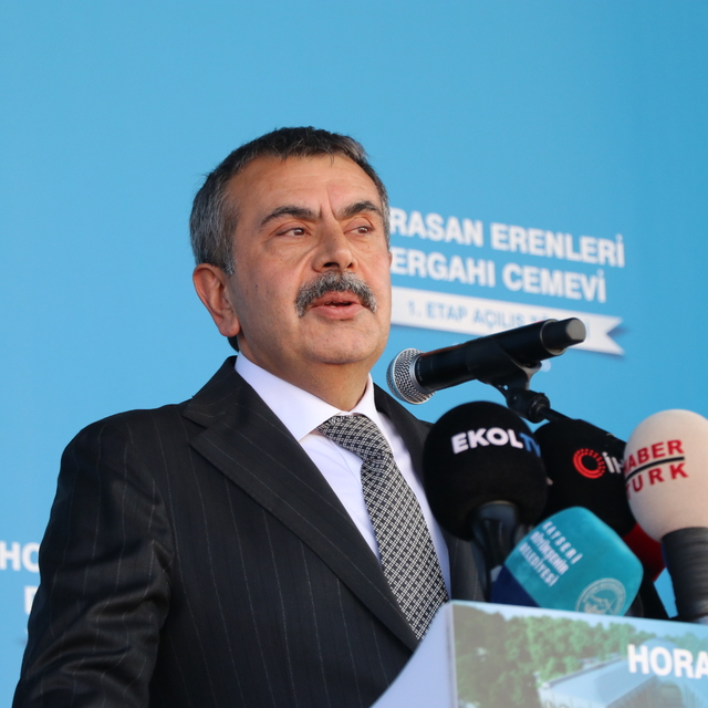 Bakan Tekin:  Bahçeli, milli birlik ve beraberliğimizin bir sigortası