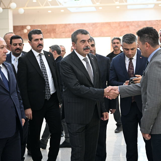 Milli Eğitim Bakanı Tekin, Nevşehir'de "Kim Var" sanat etkinliğine katıldı: